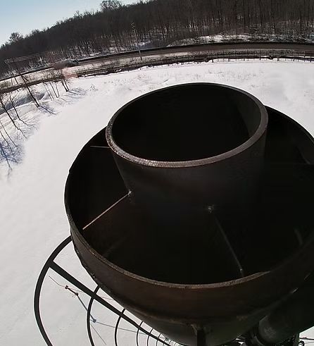 Конструкция факельного оголовка